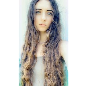 Meet your Posher, Jade